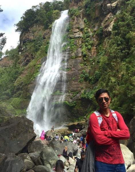 SAGADA - Discoveries when traveling with strangers